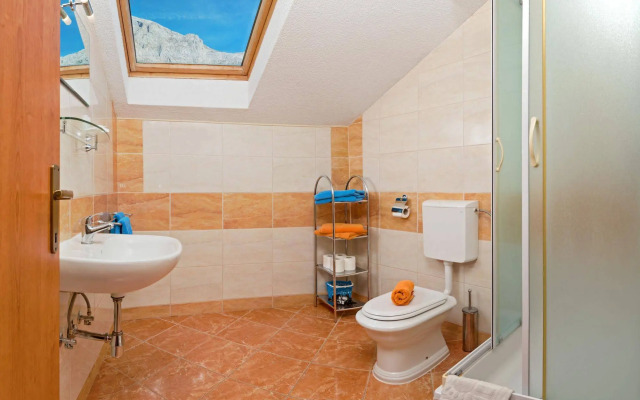 Apartments Vila Adrijana and Fitness Studio Wolf