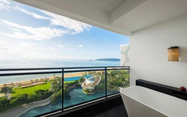 Dusit Thani Shuangyue Bay Resort Huizhou