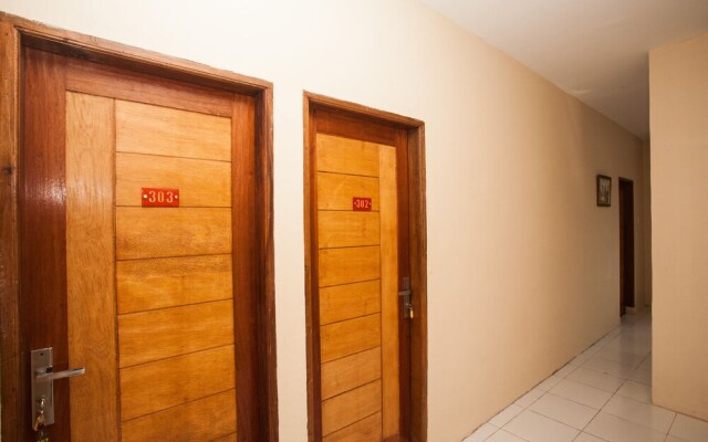 Sentosa Jaya Guest House by OYO Rooms