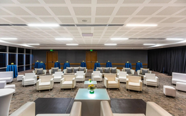 Courtyard by Marriott Bogota Airport