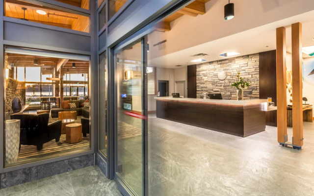 Comfort Inn & Suites