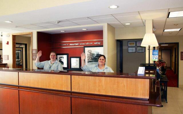 Hampton Inn & Suites Mountain View