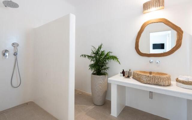 Sersi Paros Luxury Villas and Suites