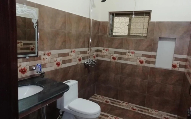 Hotel Executive Lodge
