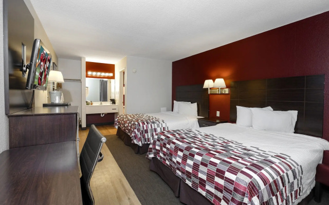 Red Roof Inn Holton