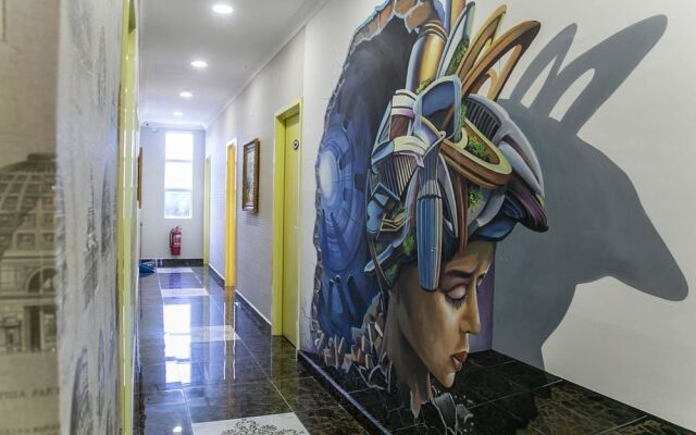 OYO 166 Hotel De Art 2