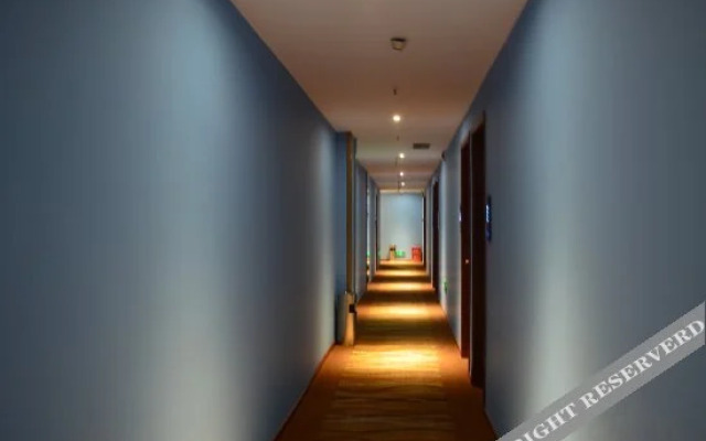 Yinghuang Hotel