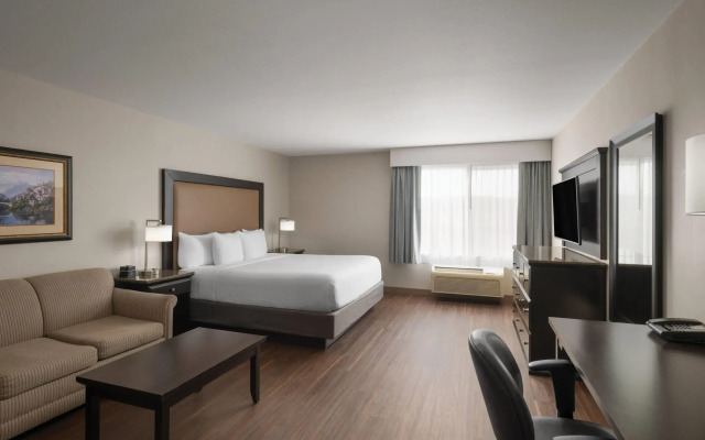 La Quinta Inn & Suites by Wyndham Paso Robles