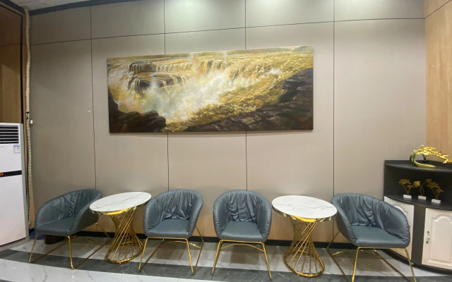 Junyi Chain Hotel (Zouping Huangshan San Road)