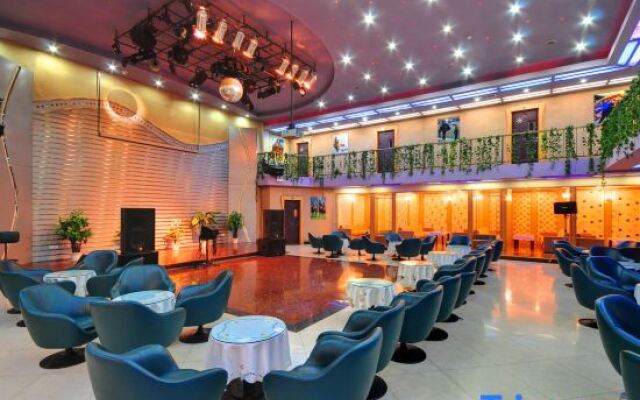 Beijing Sichuan Wuliangye Longzhaoshu Hotel