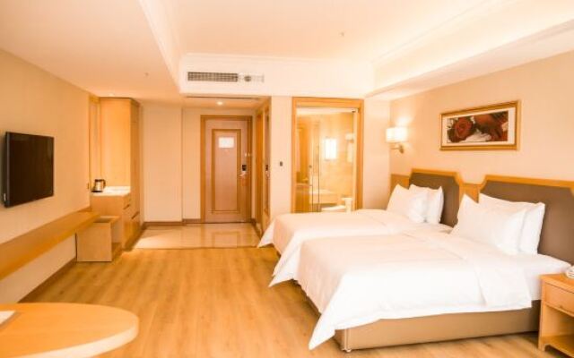 Vienna 3 Best Hotel Vienna (Zhengzhou Shuanghu Avenue Subway Station)