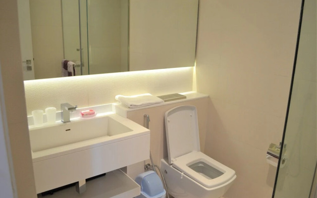 Ascapes  West Avenue Tower