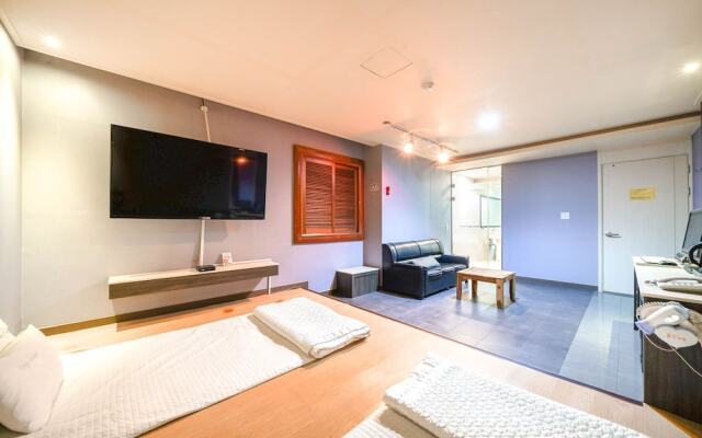 Busan Sasang Mr Brick Hotel