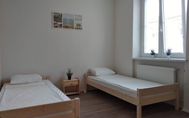 Kate&Jenny-Cosy place city center