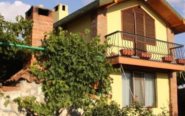 Villa "Stefi"