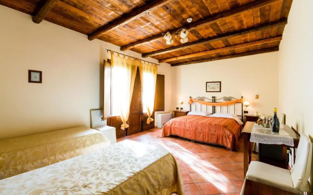 Casale Borgia Resort
