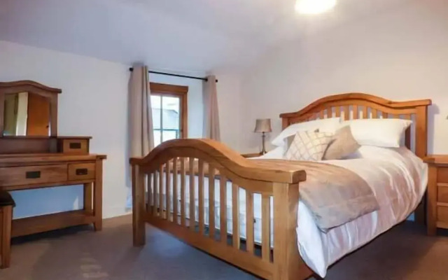 Cinderbarrow Cottage