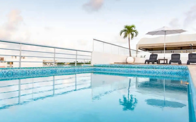 Soho Playa Hotel