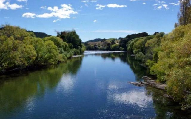 Motueka River Lodge