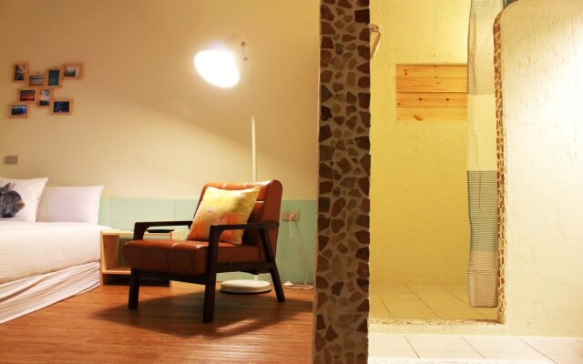 Daban Six Guest House