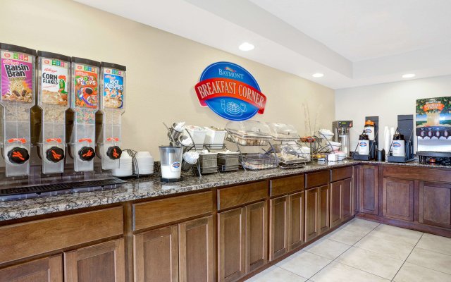 Baymont Inn & Suites by Wyndham San Marcos Outlet Malls