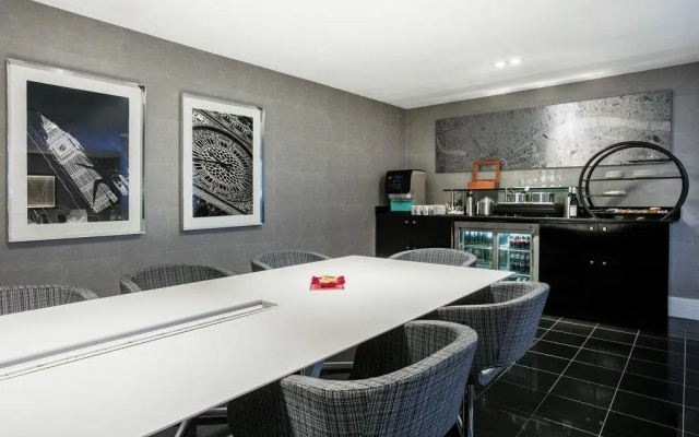 Crowne Plaza London Ealing by IHG
