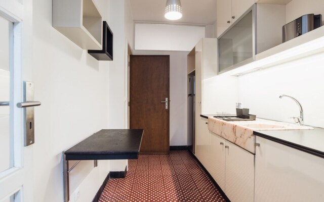 Firmeza388 Apartments