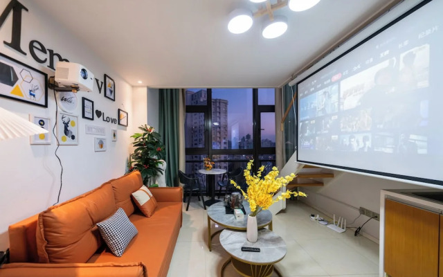 Shanghai Hills & Wanye Prime Stay
