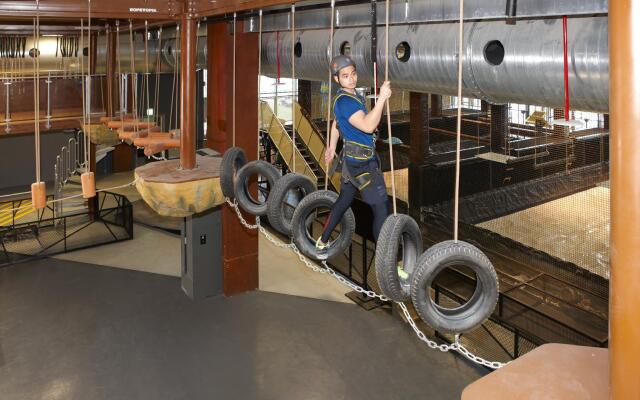 Discovery Hotel