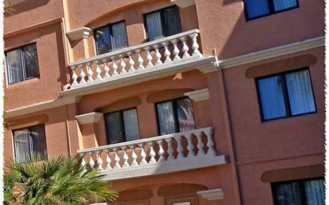 Windmill Suites Surprise - Phoenix, Ascend Hotel Collection