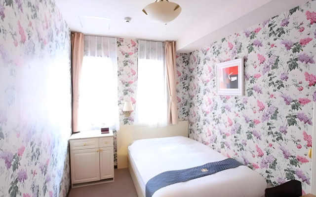 New Osaka Hotel Shinsaibashi