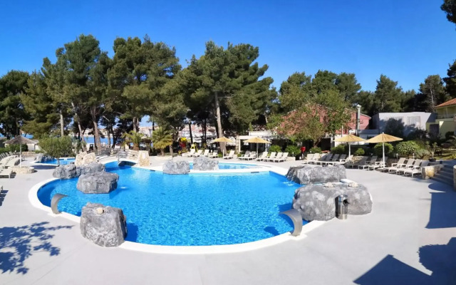 Matilde Beach Resort