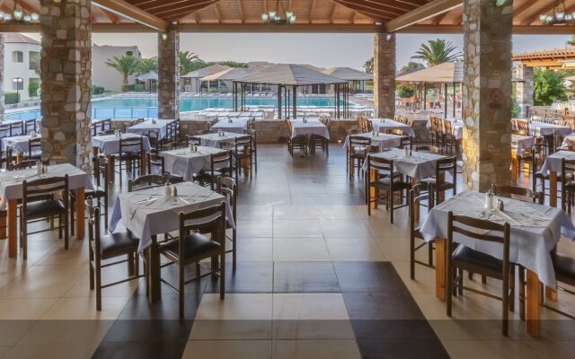 Akti Beach Club