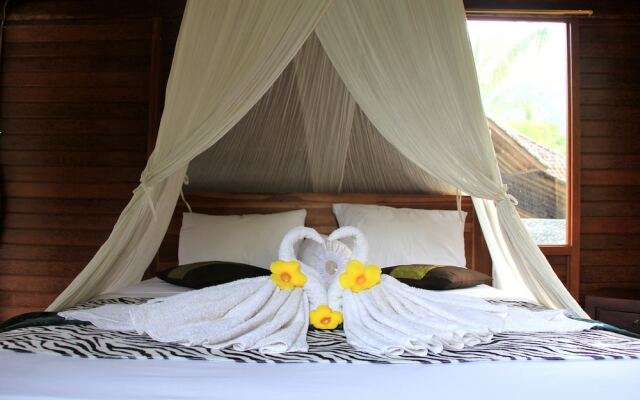 Tepi Sungai Guesthouse & Restaurant
