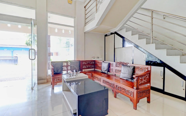 Hotel Srikandi Syariah by OYO Rooms