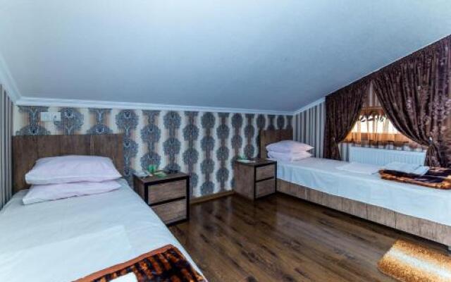 Hotel Guglux