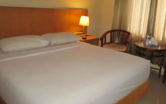 Wisata Hotel Ampera