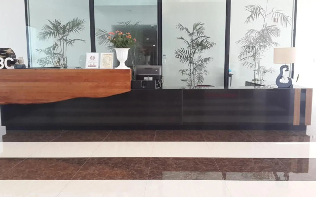 Ybc Grand Hotel