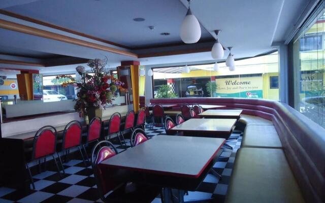 Park Bed and Breakfast Hotel Pasay