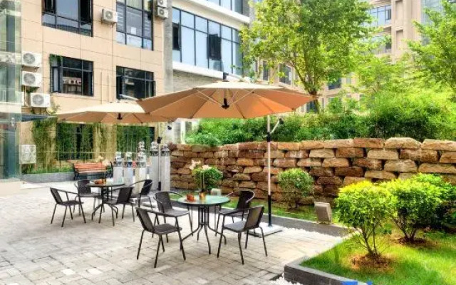 Huayu'an Private Courtyard