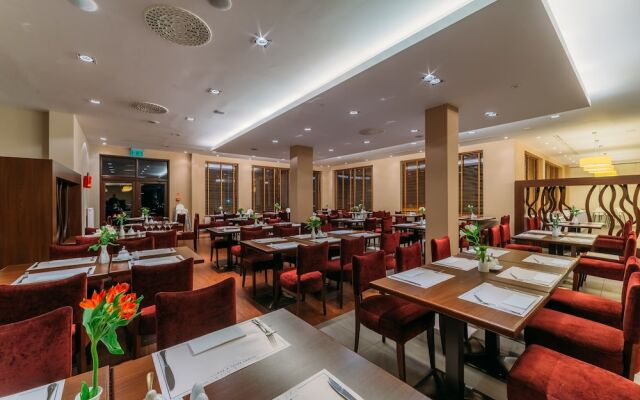 Mikołajki Resort Hotel & Spa