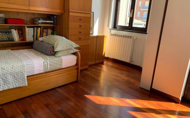 Near Como, charming apartment with fireplace