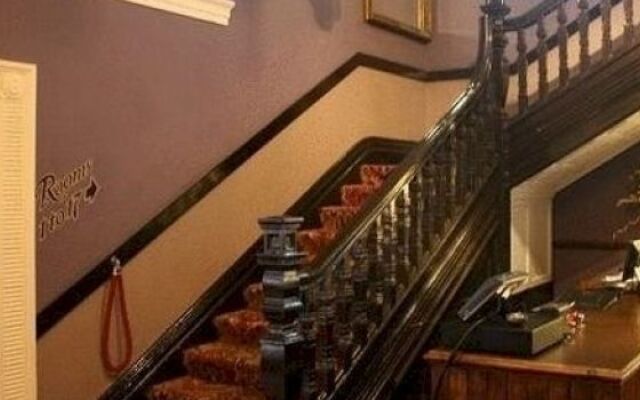 Dukeries Lodge Hotel