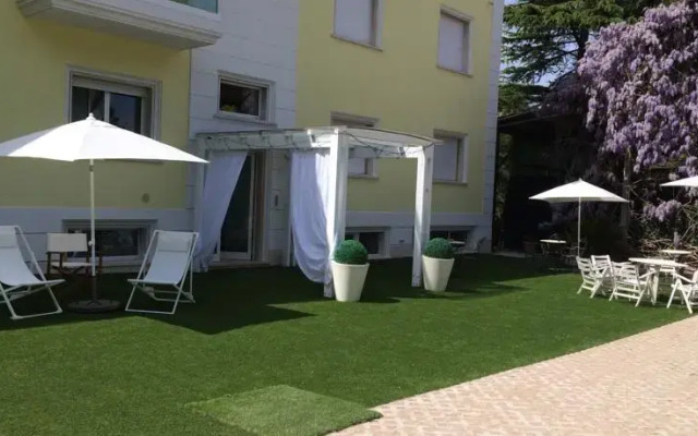 Bed  Breakfast Chartaria