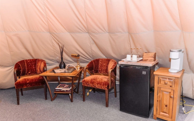 Similkameen Wild Resort & Winery