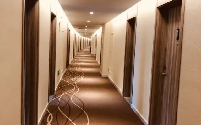 HanTing Premium Hotel (Zibo Linzi Dayuan Jishan Road)