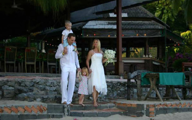 Sand Sea Beach Resort