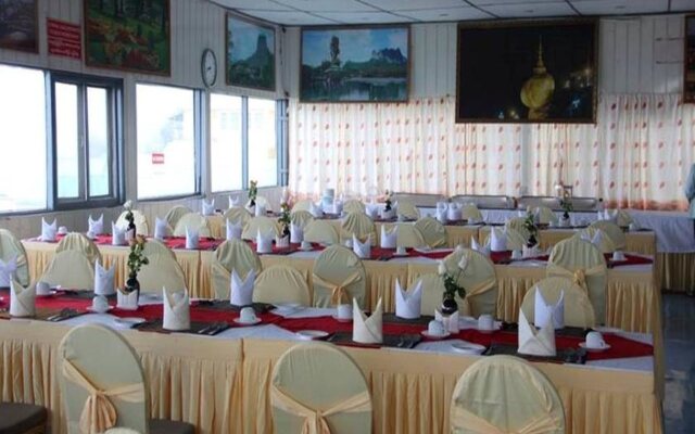 Kyaik Hto Hotel - The Golden Rock Pagoda