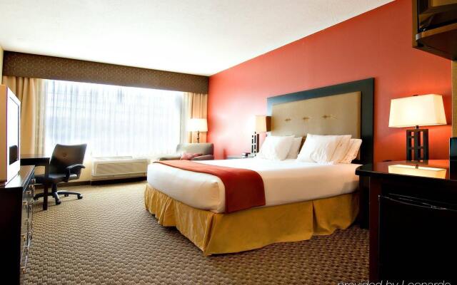 Holiday Inn Express Hotel & Suites Eugene Downtown-University, an IHG Hotel