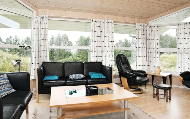 8 Person Holiday Home in Bindslev